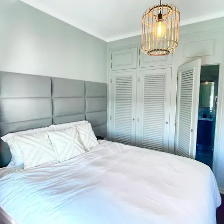 Ensuite King Bedroom With Lock Quinta de Santo António