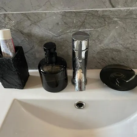 Ensuite King Bedroom With Lock * Quinta de Santo António